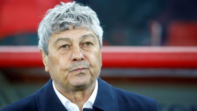 MOSCOW, RUSSIA - APRIL 16: Head coach of FC Zenit Saint-Petersburg Mircea Lucescu during the Russian Premier League match between FC Spartak Moscow and FC Zenit Saint-Petersburg at Otkrytie Arena Stadium in Moscow, Russia, on April 16, 2017. Sefa Karacan / Anadolu Agency
