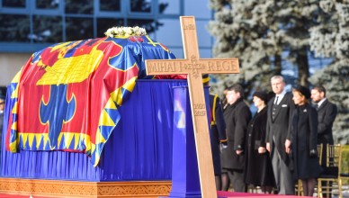Case-REgale-prezente-la-funeralii-Regelui-Mihai-I-al-României