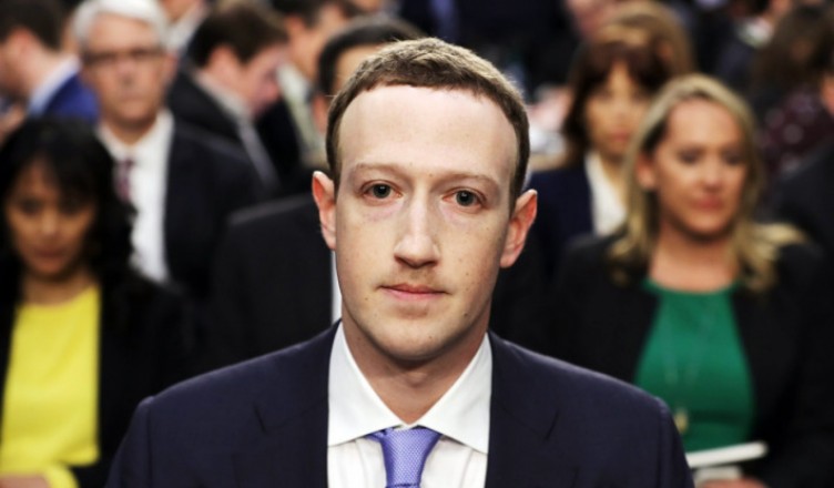 video-mark-zuckerberg-a-fost-acuzat-ca-spioneaza-utilizatorii-facebook--in-audierea-dura-din-camera-reprezentantilor-1523512554