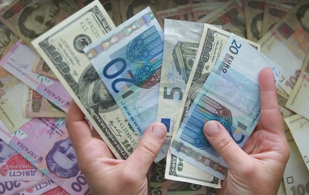 Ce suma de bani pot ridica din cont fara programare? - IntrebBT | Banca Transilvania