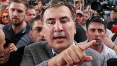 epa07610779 Mikheil Saakashvili (C) reacts as he arrives to the Kiev's airport Boryspil, Ukraine, 29 May 2019. The ex-president of Georgia and ex-Governor of Ukrainian Odesa region Mikheil Saakashvili returned to Ukraine after Ukrainian President Volodymyr Zelensky has reinstated Saakashvili?s Ukrainian citizenship. Zelensky deleted the respective provision from his predecessor Petro Poroshenko`s order dated 26 July 2017. Poroshenko late in July 2017 signed an order to strip Saakashvili of Ukrainian citizenship related to the fact that Saakashvili had provided wrong information when applying for Ukrainian citizenship, in particular, he did not mention his criminal record in Georgia as local media report.  EPA-EFE/SERGEY DOLZHENKO