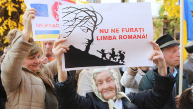 Cernauti-proteste-contra-Lege-Educatie-foto-Nic-Hauca-17-10-17