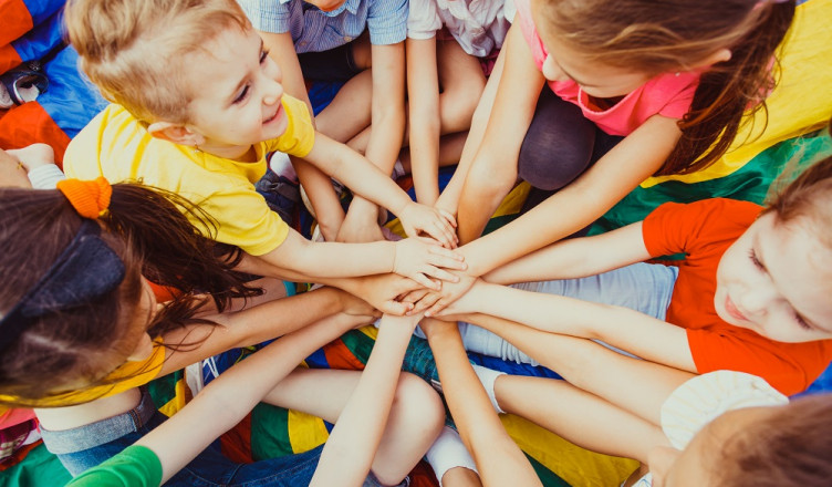 00 Acum Interacţiunea socială